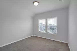 325 Adwood Dr, Waxahachie, TX 75165 - Photo 24