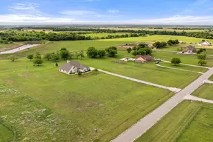 1145 Hill Valley Dr, Stephenville, TX 76401 - Photo 6