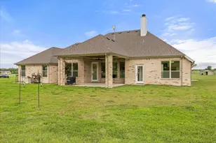1145 Hill Valley Dr, Stephenville, TX 76401 - Photo 30