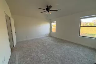 6924 Talon Bluff Dr, Fort Worth, TX 76179 - Photo 8