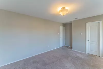 115 Matamoros Street, Grand Prairie, TX 75051 - Photo 34