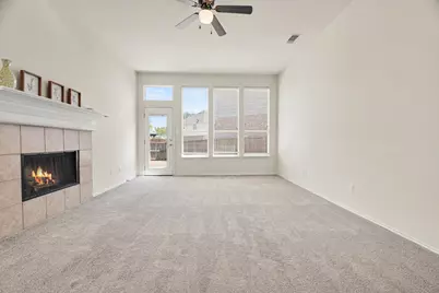 3921 Iris Court, McKinney, TX 75070 - Photo 4