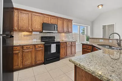 3921 Iris Court, McKinney, TX 75070 - Photo 6