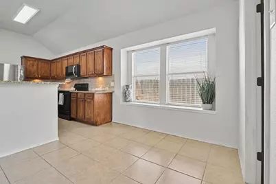 3921 Iris Court, McKinney, TX 75070 - Photo 12