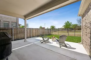 9012 Conroe Dr, Denton, TX 76226 - Photo 32