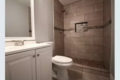 2733 Livingston Avenue, Fort Worth, TX 76110 - Photo 6