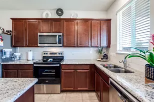 1333 Vernon Dr, Aubrey, TX 76227 - Photo 12