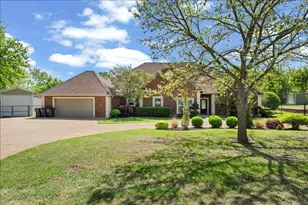 505 NW County Road 0011, Corsicana, TX 75110 - Photo 1