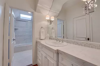 5716 Walden Drive, Plano, TX 75093 - Photo 22