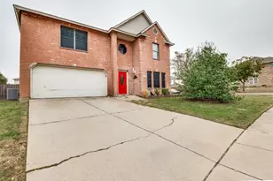 4254 Birch Creek Rd, Fort Worth, TX 76244 - Photo 2