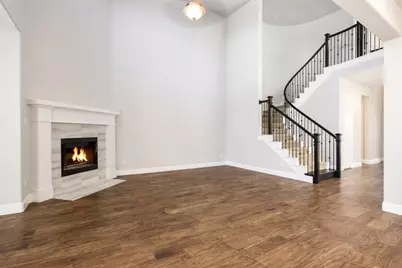 4529 Tall Knight Lane, Carrollton, TX 75010 - Photo 2