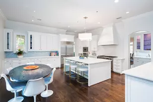 6139 Woodland Dr, Dallas, TX 75225 - Photo 16