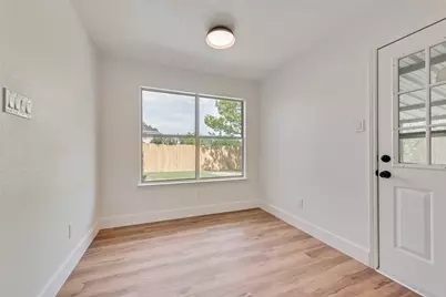 1714 Brooksview Lane, Balch Springs, TX 75180 - Photo 12