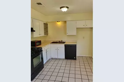 7326 Harold Walker Drive, Dallas, TX 75241 - Photo 4