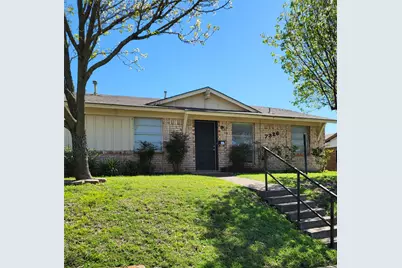 7326 Harold Walker Drive, Dallas, TX 75241 - Photo 1