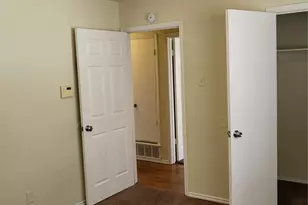 7326 Harold Walker Dr, Dallas, TX 75241 - Photo 12