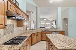 8801 Watersway Dr, Rowlett, TX 75088 - Photo 18