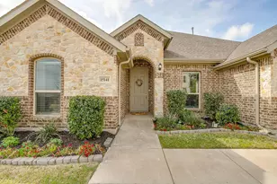 15141 Fleet Hill Rd, Aledo, TX 76008 - Photo 2