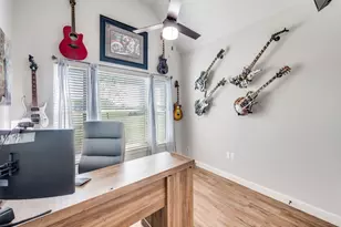 1195 Hog Town Rd, Collinsville, TX 76233 - Photo 8