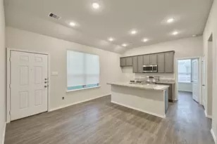 9992 Calendar St, Willis, TX 77318 - Photo 4