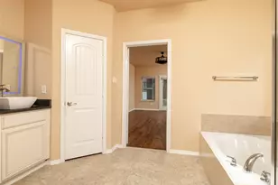 1009 Cheyenne Dr, Aubrey, TX 76227 - Photo 24