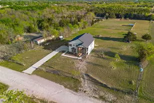 641 Countess Rd, Quinlan, TX 75474 - Photo 6