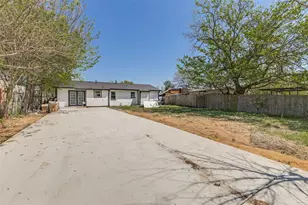 2407 Fulton Dr, Mesquite, TX 75150 - Photo 24