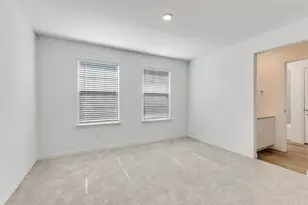 10041 Elkhorn Dr, Fort Worth, TX 76179 - Photo 8