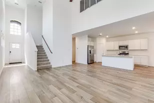 10041 Elkhorn Dr, Fort Worth, TX 76179 - Photo 2