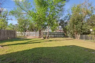 1624 N 17th St, Waco, TX 76707 - Photo 32