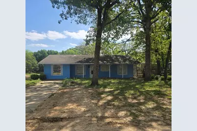 224 Cawthon Drive, Mabank, TX 75156 - Photo 1