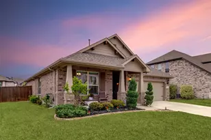 2800 Lakeside Dr, Aubrey, TX 76227 - Photo 2