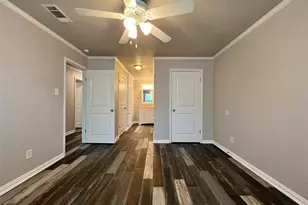 1617 Edgehill Rd, Benbrook, TX 76126 - Photo 16