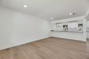 13312 Roaring Springs Ln, Dallas, TX 75240 - Photo 6