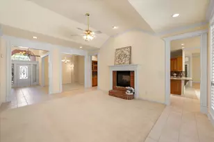 1013 Brook Arbor Dr, Mansfield, TX 76063 - Photo 8