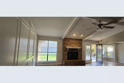 934 Robinwood Drive, Arlington, TX 76017 - Photo 6