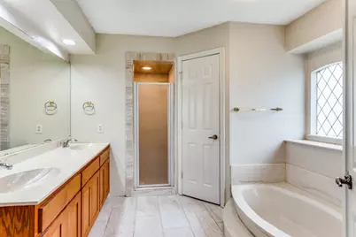 1505 Sunny Glen Street, Fort Worth, TX 76134 - Photo 10