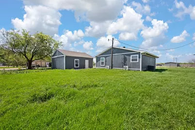 5808 Martin Creek Drive, Joshua, TX 76058 - Photo 24