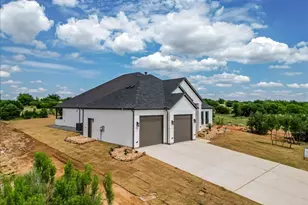 60 Heritage Dr, Possum Kingdom Lake, TX 76449 - Photo 2