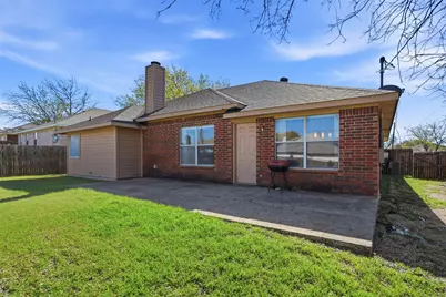 1026 Meadowbend Drive, Cedar Hill, TX 75104 - Photo 22