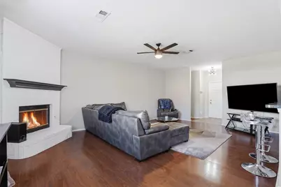 1026 Meadowbend Drive, Cedar Hill, TX 75104 - Photo 8