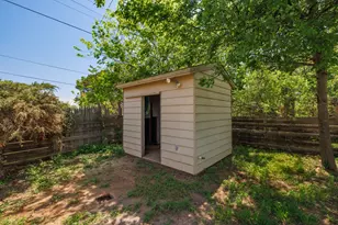 2929 Sayles Blvd, Abilene, TX 79605 - Photo 32