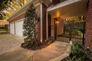 1605 Mariah Bay Cir, Rockwall, TX 75032 - Photo 2