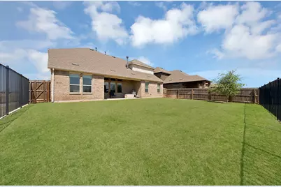 10700 Rock Bolt Drive, Aubrey, TX 76227 - Photo 18