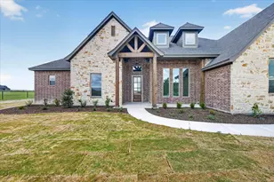 517 Longhorn Dr, Springtown, TX 76082 - Photo 4