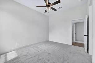 517 Longhorn Dr, Springtown, TX 76082 - Photo 30