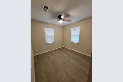 1317 E Main Street #1315, Gun Barrel City, TX 75156 - Photo 6