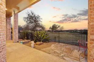 2001 Augusta Ct, DeSoto, TX 75115 - Photo 34