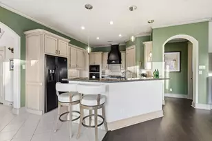 2001 Augusta Ct, DeSoto, TX 75115 - Photo 10