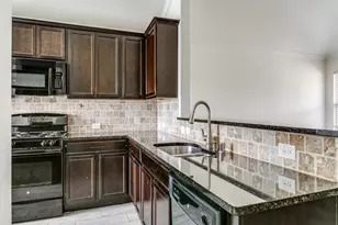 600 Pollyann Trl, Fort Worth, TX 76052 - Photo 10